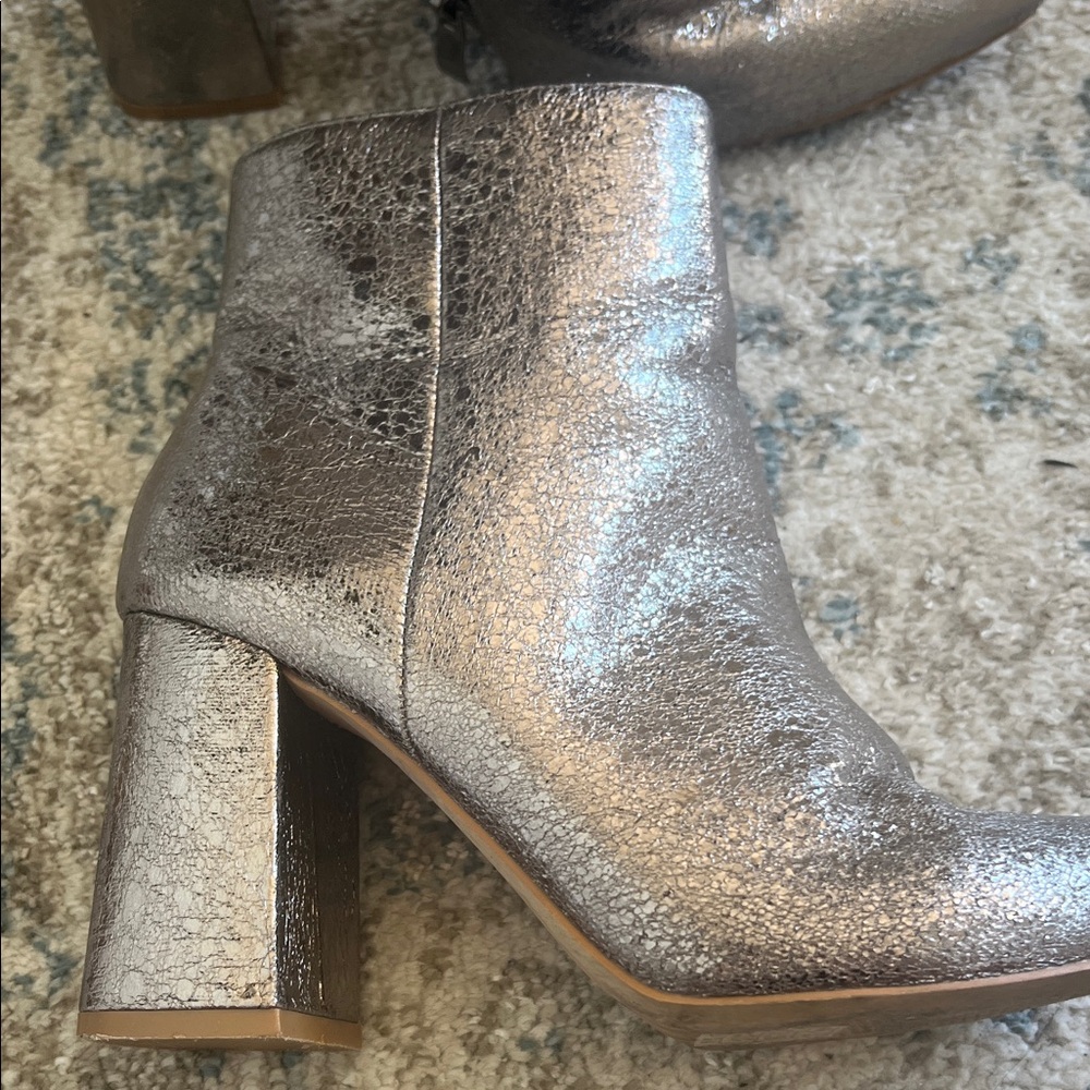 ShuShop Metallic Pewter Pointed-Toe Block Heel Ankle Boots - Picture 3 of 6